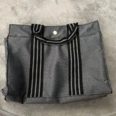 Item thumbnail for item 42dd869c-c3de-4eed-8df3-b75dd424bdcb