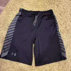 【アンダーアーマー】キッズ ハーフパンツ 160（YXL