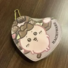 しまむら ちいかわ ハチワレ　ダイカットポーチ