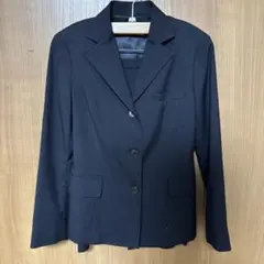 ブラックスーツ（ジャケット＆スカート）
