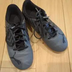 Puma グレー スニーカー