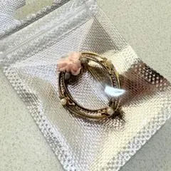 新品未使用未開封花とパールの金色ブローチ