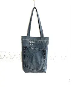 デニムリメイクの縦長トートバッグ　ショルダーバッグ　ハンドメイド