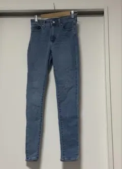 ユニクロ　スキニージーンズ　ブルー