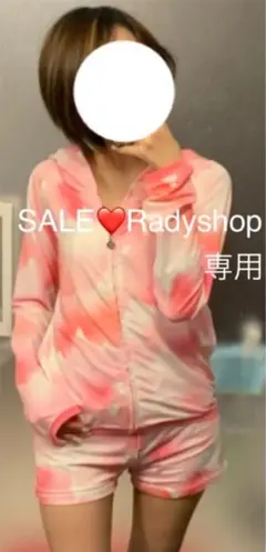 Rady❤︎花びらアイリスフラワーセットアップ　ショーパンパーカーのサムネイル