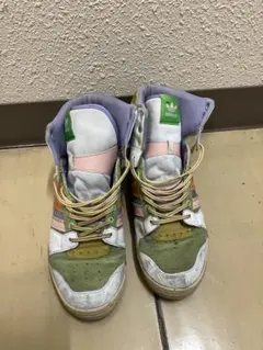 adidas スニーカー 1月処分予定