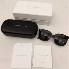 VICTORIA BECKHAM サングラス ブラック