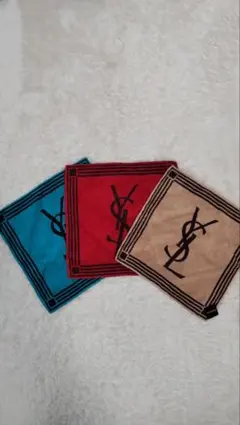新品未使用☆イヴサンローランタオルハンカチ