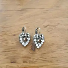 ハート型 ピアス スワロフスキー