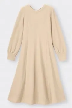 GU ワッフルバックヘンリーネックフレアワンピース ベージュ