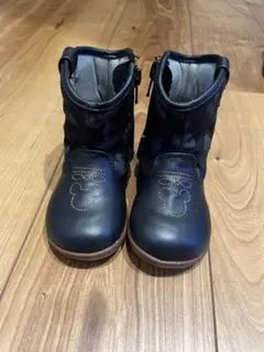 ミッキーブーツ
