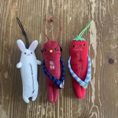 モケケ ぬいぐるみ キーホルダー 2点セット うさぎはオマケ