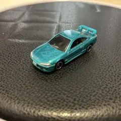 Item thumbnail for item 5f73d976-893b-45d0-8d3a-5dd9429e8f6f