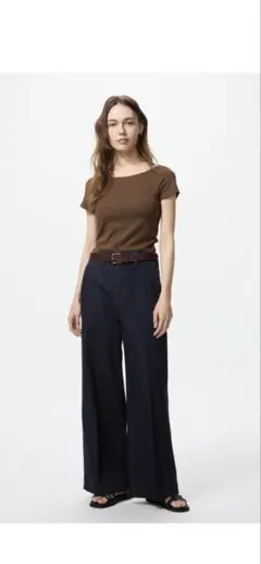 新品タグ付き　UNIQLO ワイドトラウザージーンズ　股下70