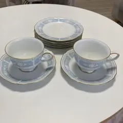 Noritake ブルー花柄 ティーカップ 2個セットと小皿５枚