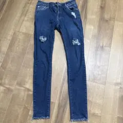 Item thumbnail for item da3b0954-b9a9-447a-bf42-ede15e068e1b