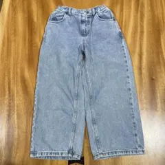 Item thumbnail for item 596313b8-3c9a-40c1-9bf4-ae3cc871bf05