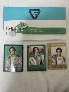 八木勇征　フォトカコンプとフラッグストラップ4点セット