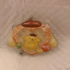 サンリオ　ポムポムプリンアクリルキーホルダー