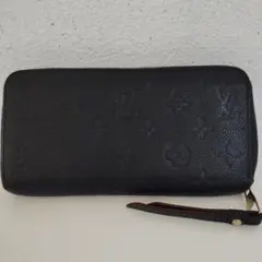 ルイヴィトン アンプラント ジッピーウォレット マリーヌルージュ