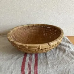 昭和レトロ 竹製 竹細工 竹籠 竹ざる 片口ざる 米揚げざる　2個 昭和レトロ 竹製 竹細工 竹籠 竹ざる 片口ざる 米揚げざる 手箕ざる