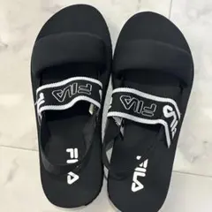 FILA スポーツサンダル 厚底 ブラックのサムネイル