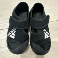adidas 15センチ サンダル