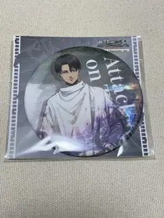 進撃の巨人 リヴァイ ホログラム缶バッジ