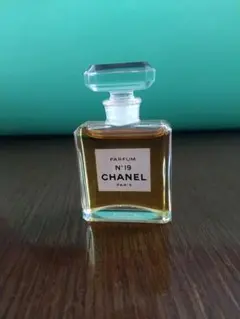 CHANEL No.19 PARFUM 7ml