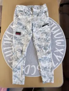 Item thumbnail for item dafc7c7e-d5be-4461-ab43-928ef864ec7c