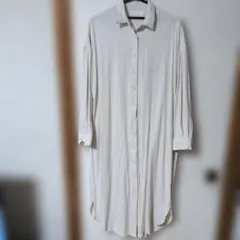アンティカ アイボリー ロングシャツ