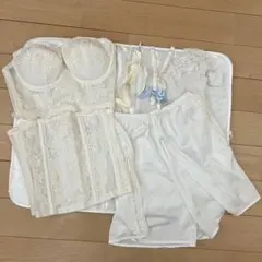 ☆ ヒロもち様専用ページ☆ワコール　ブライダルインナーセットコルセット ホワイト