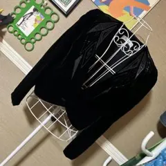 レトロ古着 ベロア 刺繍&ビーズ✦ ショート丈ジャケット ヴィンテージ 古着 黒