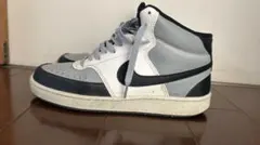 Item thumbnail for item 8b826a05-be36-42a9-9502-1de5764bddcf