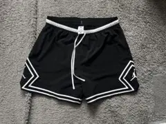 ジョーダン　ショートパンツ　バスパン