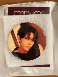 mark on me 缶バッジ NICHOLAS