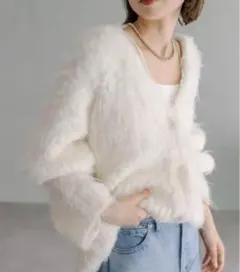 ミスティック　ウール混シャギーカーディガン　ニット　カーディガン　ホワイト