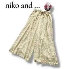 ニコアンド　レディース　ワイドパンツ　花柄　総柄　イエロー　黄色　リボン　L