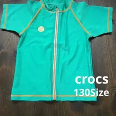 子供用　緑色フルジップラッシュガード　Crocks