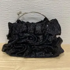 STRAWBERRY-FIELDS スパンコールラメ　がま口　クラッチバッグ　黒