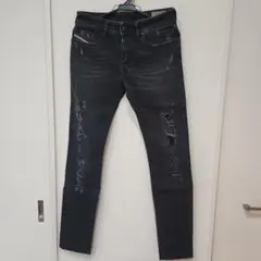 Diesel ダークグレー スキニーデニム