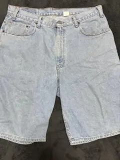 LEVI’S デニムショーツ
