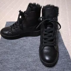 Item thumbnail for item e4a3326d-77f6-43b0-8a5b-6905211572ec