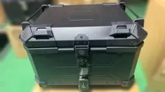 中古リアボックス 55L バイク アルミ製トップケースMETALLIC