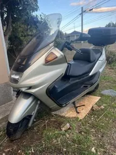 マジェスティ 250 シルバー リアボックス付きのサムネイル
