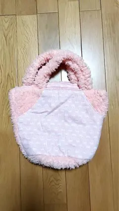 Item thumbnail for item a7bcb49b-e401-41ed-8b16-0e1a04e84cc3