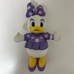 デイジー　ぬいぐるみバッジ　ぬいバ　紫　ディズニーリゾート