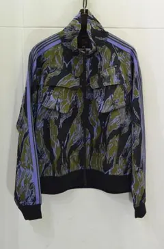 Item thumbnail for item 298d94c5-ce44-4971-b91d-3868ee6afd8b