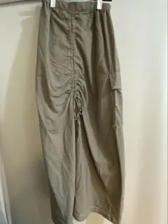 niko and… ストリング付きカーゴロングスカート