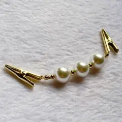 ストールクリップ(ハンドメイド)フェイクパール金色金具　羽織留め　スカーフ留め